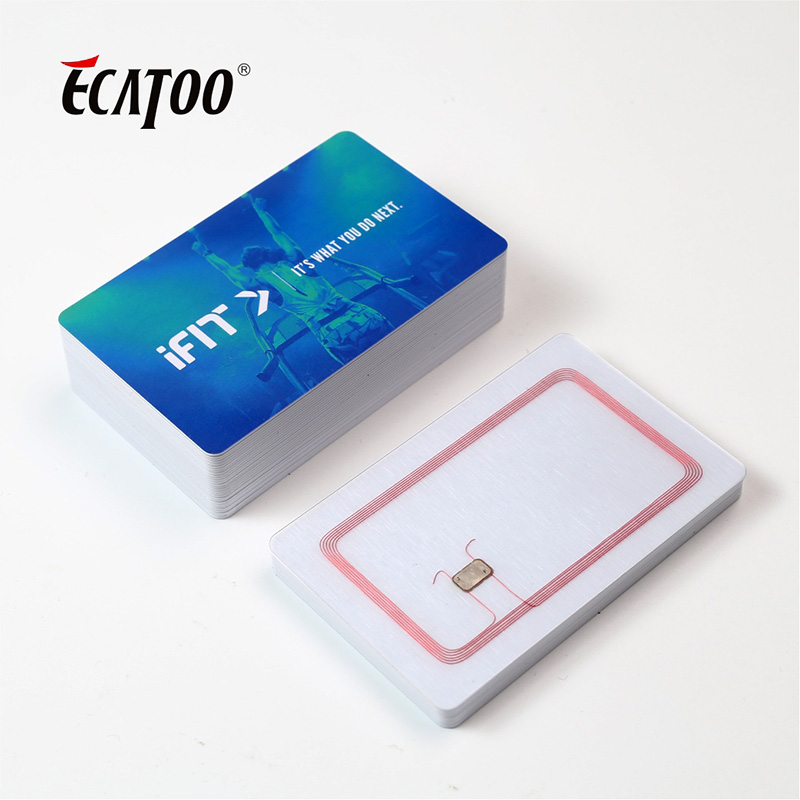 Высокое качество RFID Блокировка Карты Блокировка бесконтактная Смарт Кредитная карта на заказ