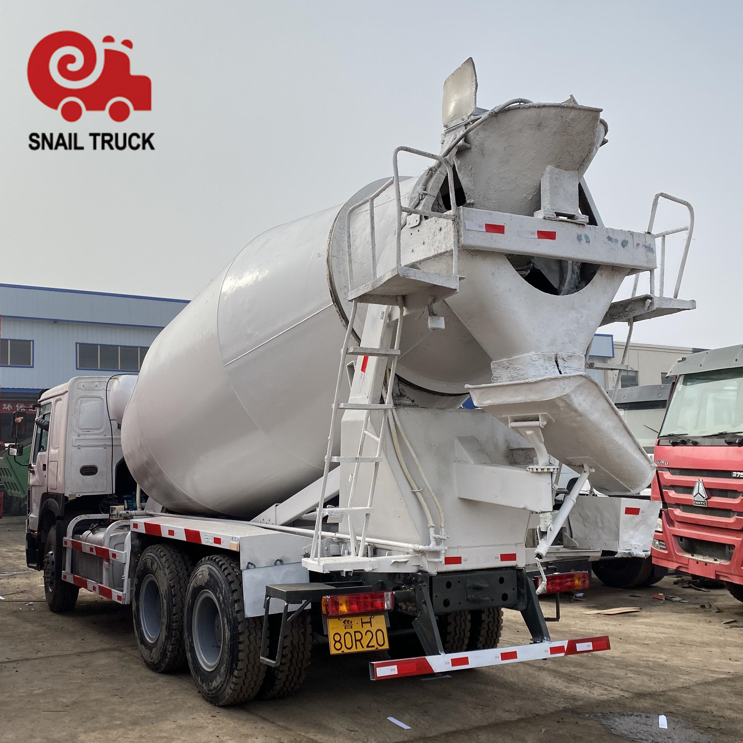 Sinotruk Howo 6X4 LHD RHD 336HP б/у 12 кубических метров Бетономешалка цена