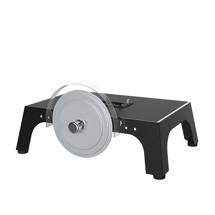 Multifunctional silent convenient fitness training device