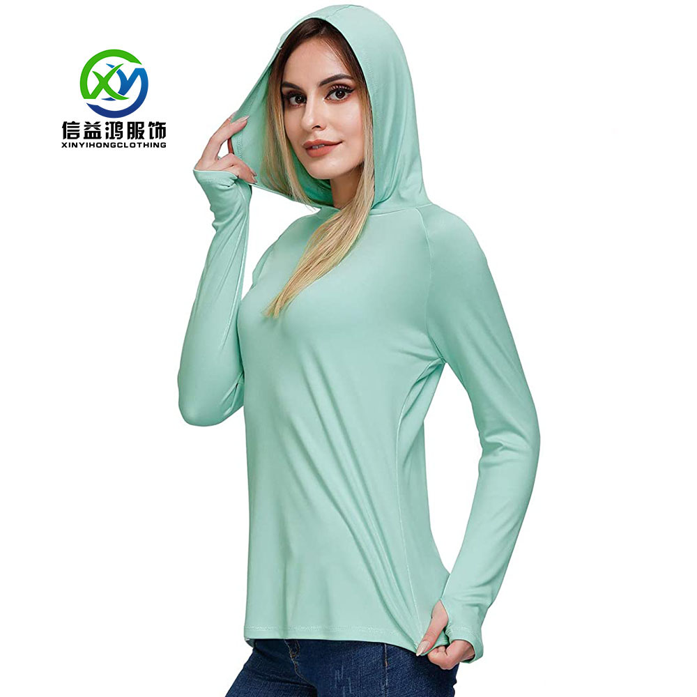 Women blank fishing shirt light green OEM custom service recycled polyester SPF hooded fishing shirt