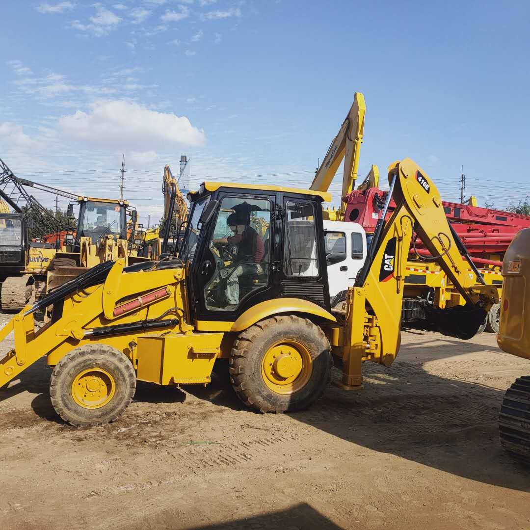 Землеройная техника, б/у машина для наземной обработки caterpillar 416E