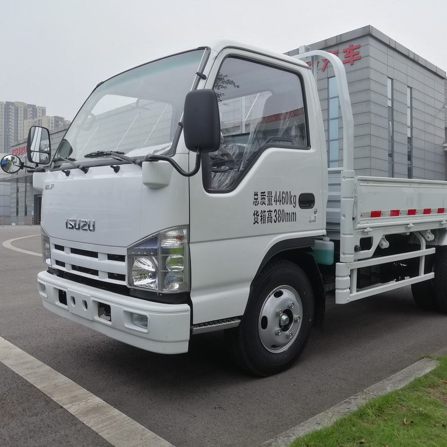 Новые Легкие Грузовые автомобили Isuzu с двигателем 4JB1