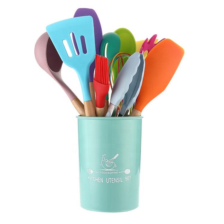 Silicone kitchenware set with storage bucket factory wholesale beech wood for baking cooking home kitchen tools accessories