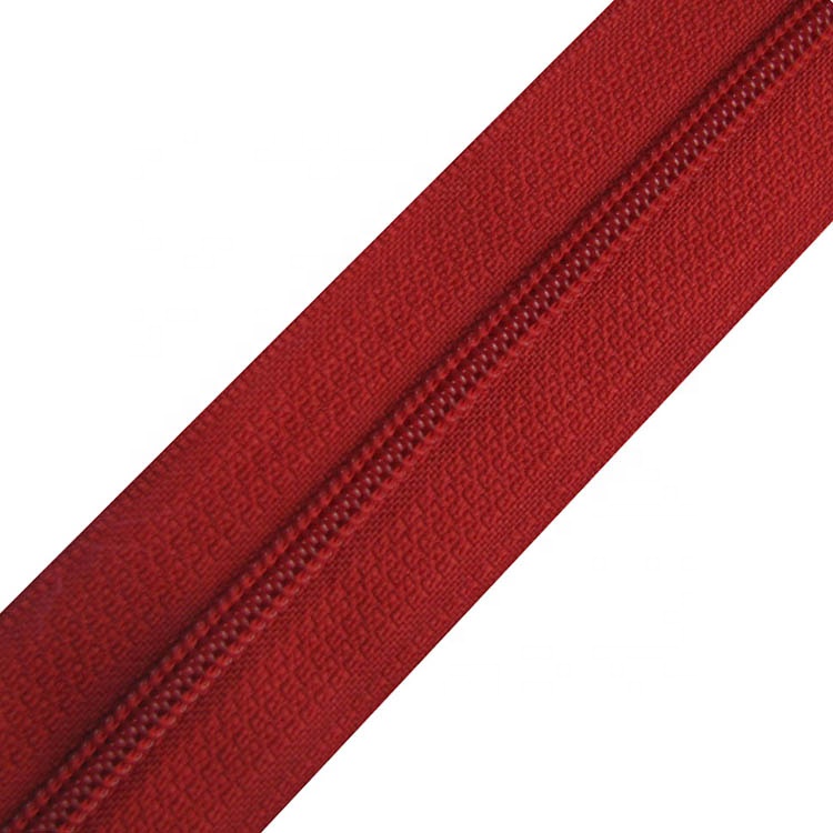 Factory direct sale various sizes long chain high quality bags nylon zipper no.3 zipper 3.2kg/400y GCC162