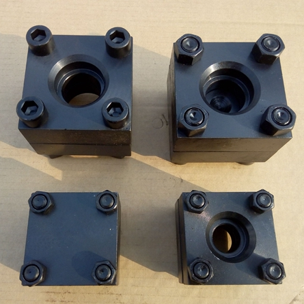 Квадратный фланец из углеродистой стали ASME B16.5 ASTM A105 150 фунтов RF