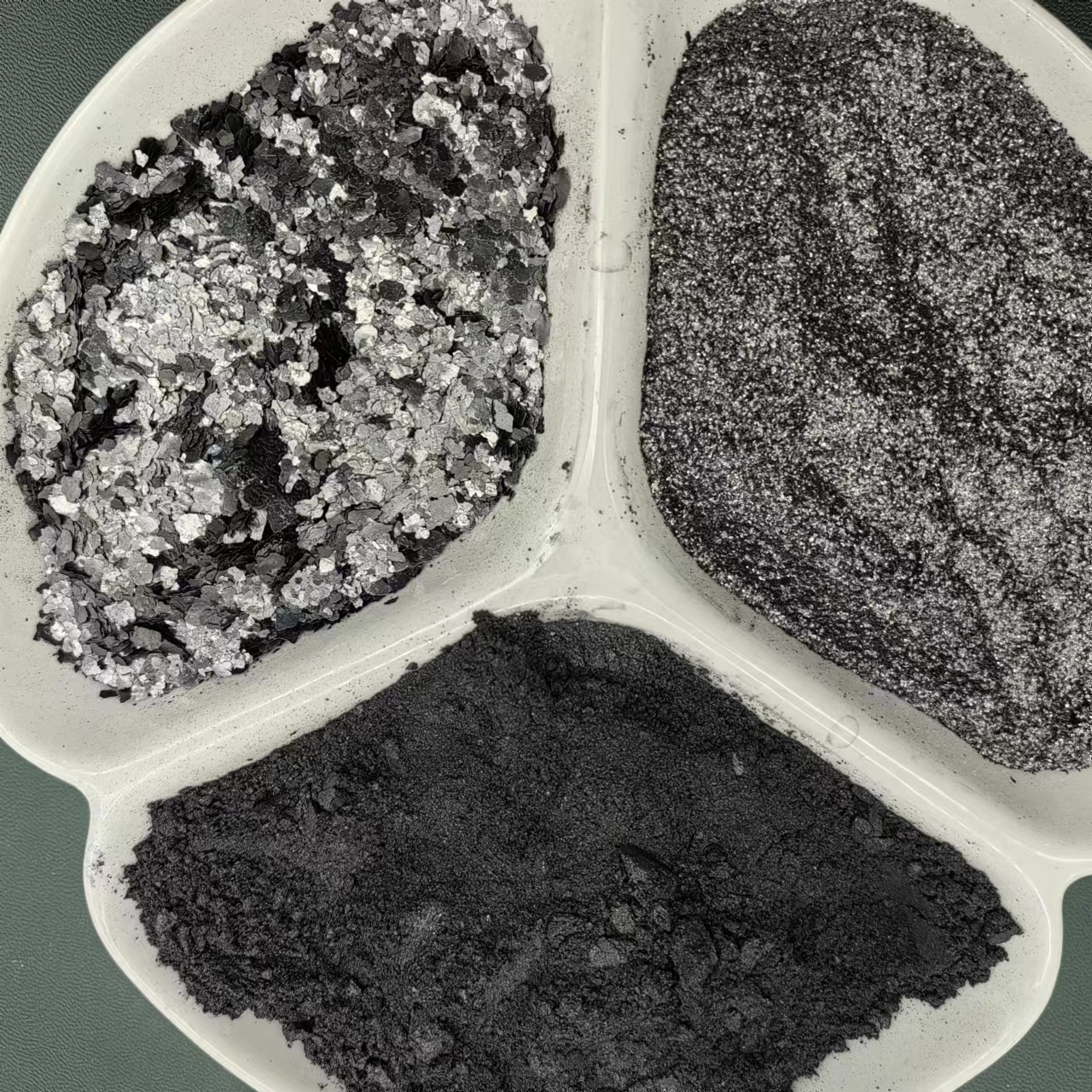 Fire retardant graphite spherical graphite powder lubricant flake for lithium battery