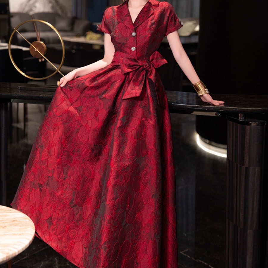 Wholesale Boutique Women's Clothing for Summer New Jacquard Long Hem Elegant Banquet Dress Temperament Plus Size Dress 4XL