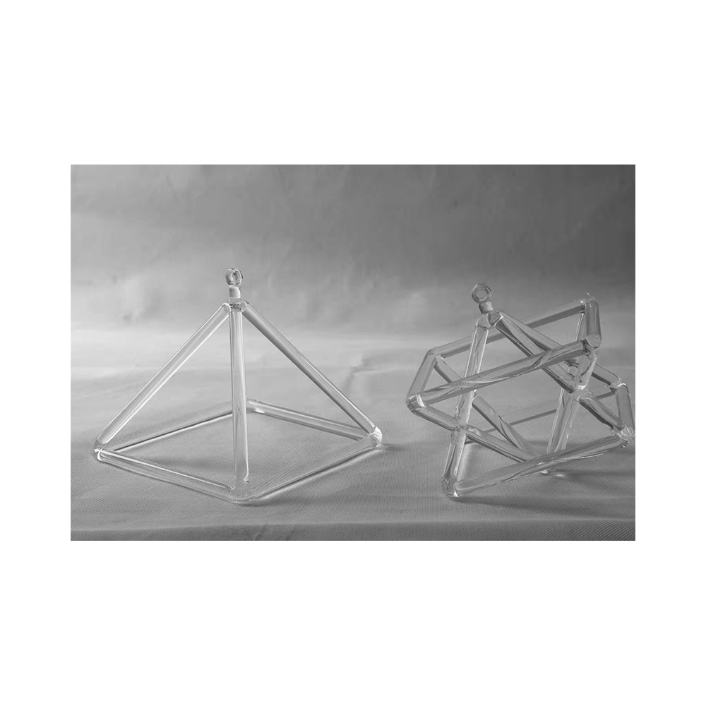High Quality Clear and Color 99.99% Pure Quartz Sound Therapy Music Crystal Pyramid Bulk