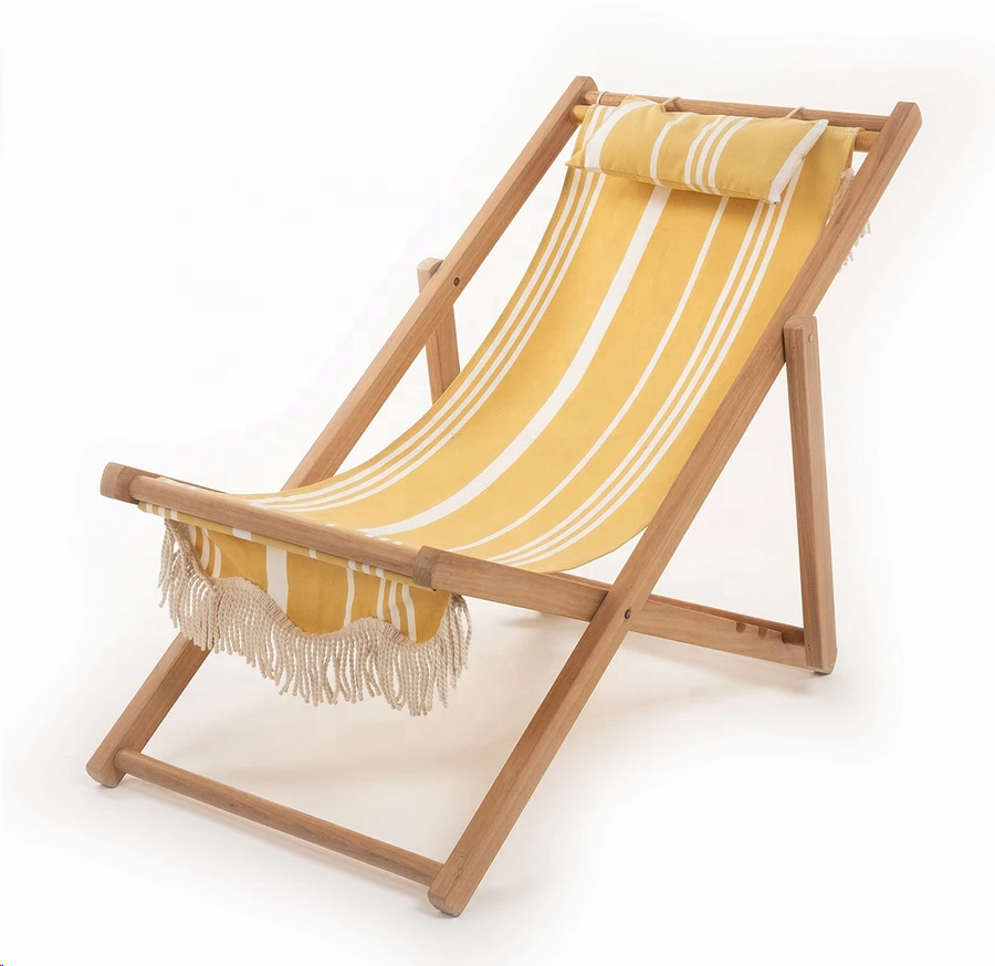 Modern Portable Wooden Beach Chair Custom Outdoor Furniture Folding Beach Chair 2021