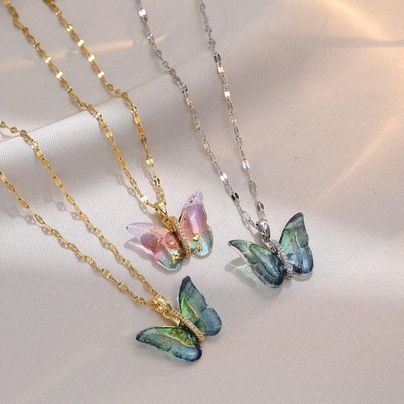 Fashion Stainless Steel Lip Chain Necklace Women Luxury Gold Foil Gradient Symphony Acrylic Butterfly Necklace for girl