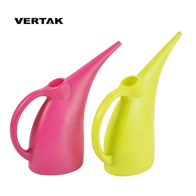 VERTAK 3L пластиковые комнатные и уличные садовые канистры для полива