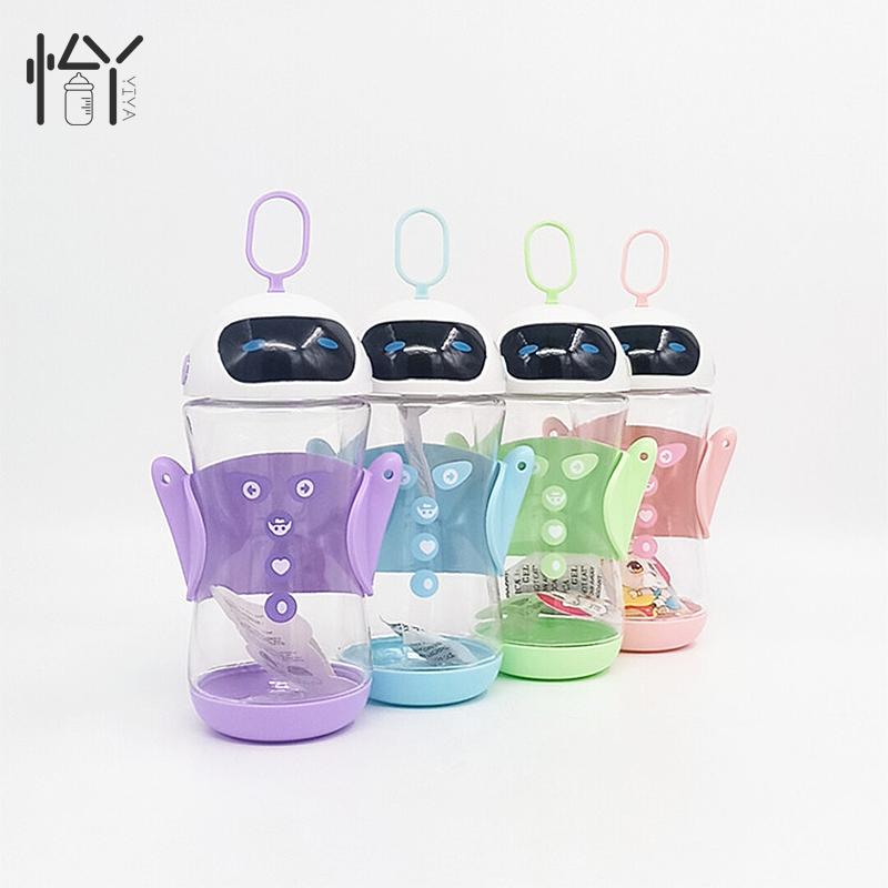 Wholesale cute robot hot and cold water bottle custom baby sipper water bottle for kids