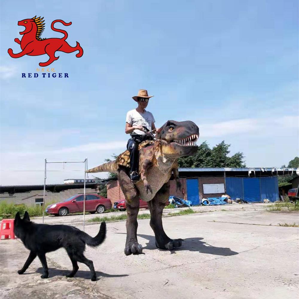 Костюм аниматронного динозавра T-rex, Реалистичная прогулка
