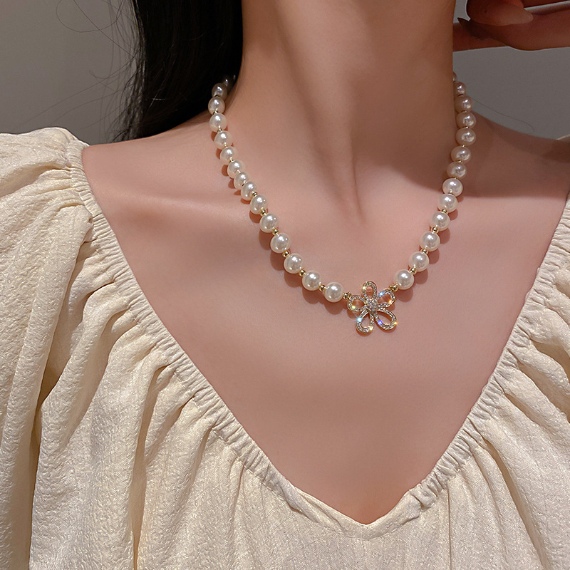 Elegant Pearl Daisy Choker Necklace For Women Flower Pendant Beads Neck Short Chain Female Summer Boho Jewelry Gifts
