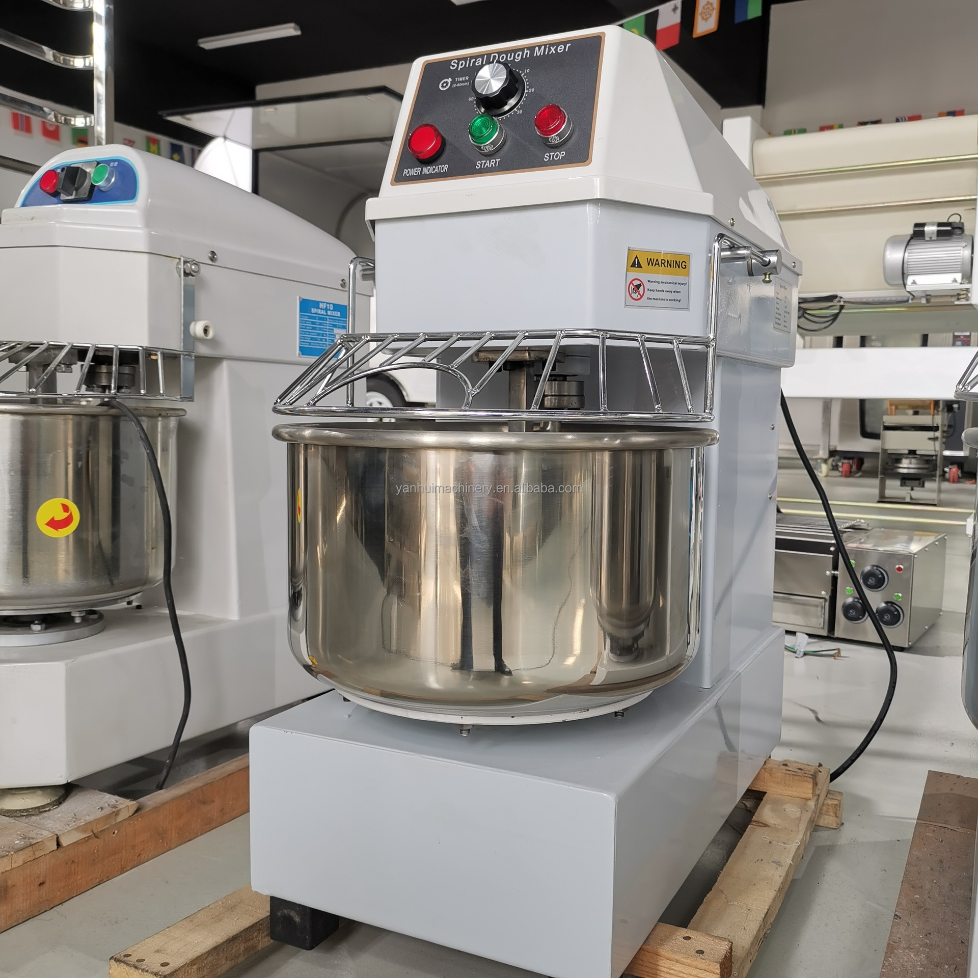 12kg 30L electric spiral dough mixer, commercial flour dough kneader for bakery