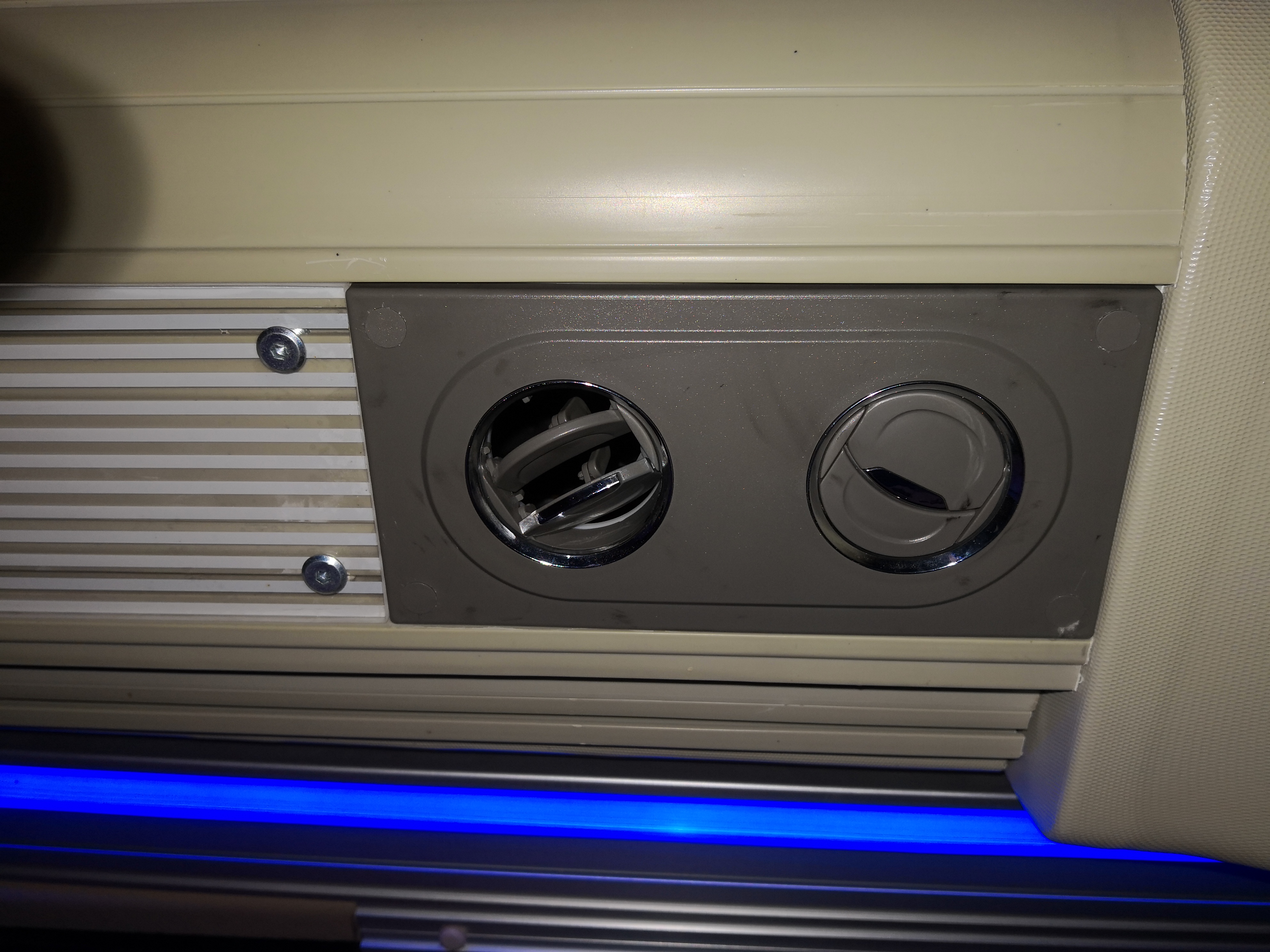Adiputro minibus Jetbus-3 bus air vent louver wind outlet HC-B-12489