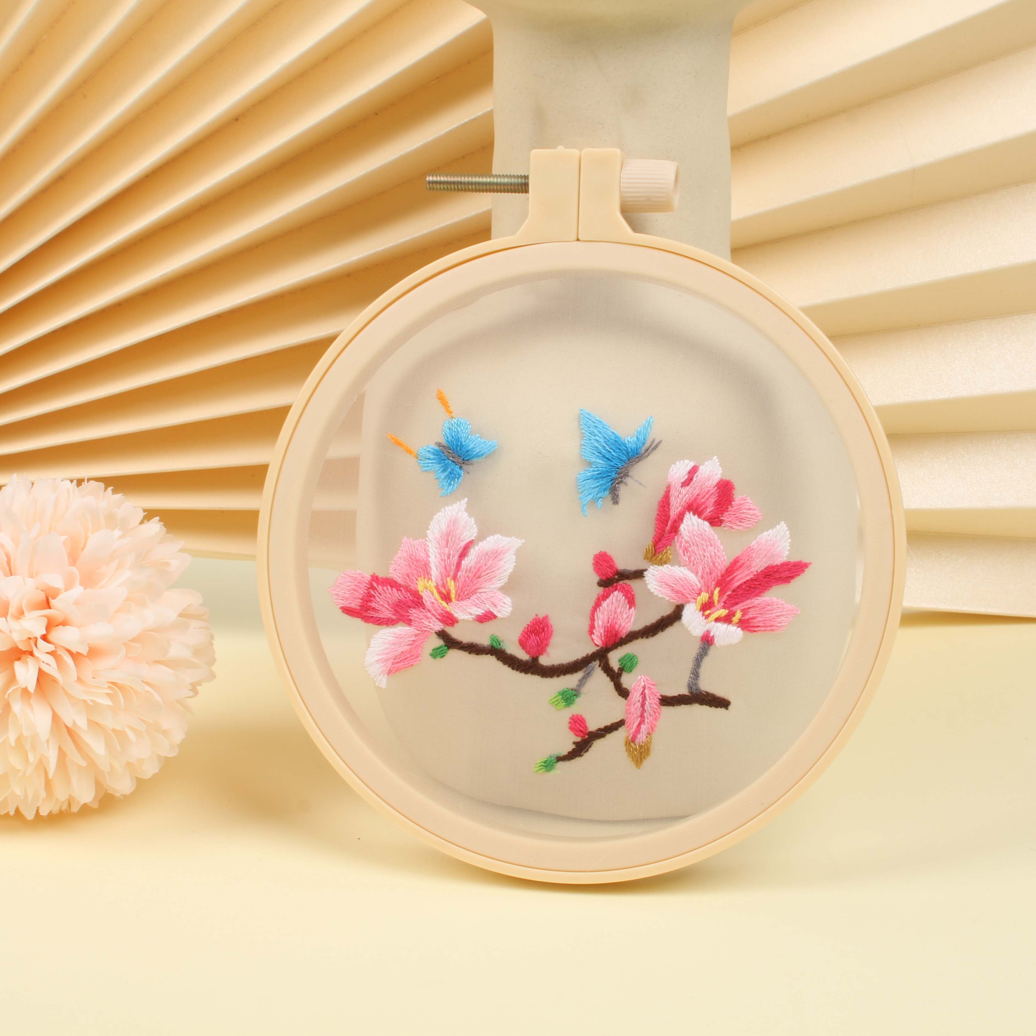 Wholesale simple Transparent Embroidery Cloth Cross Stitch Kit Embroidery Set Color Thread Manual DIY