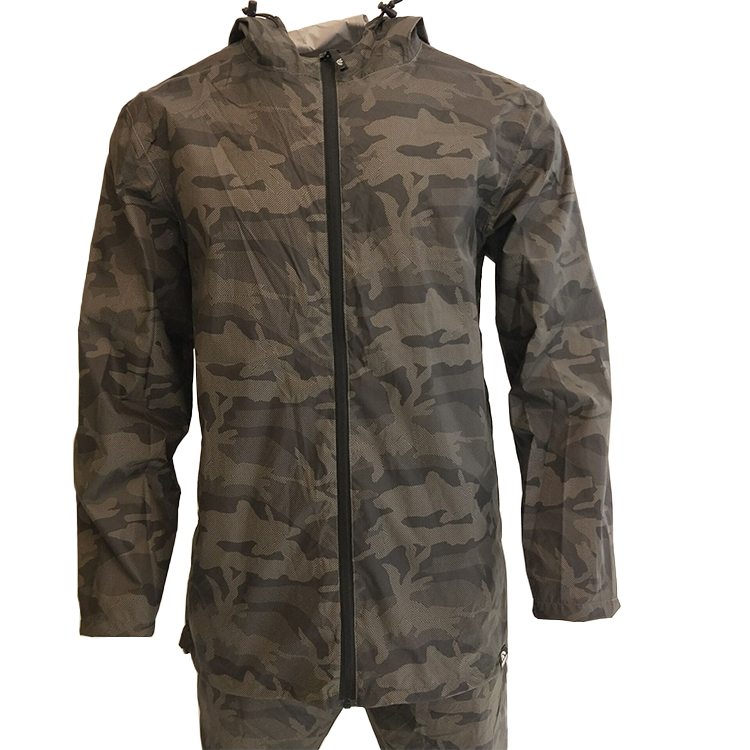Durable polyester fabric PU coating military woodland camouflage rain suit