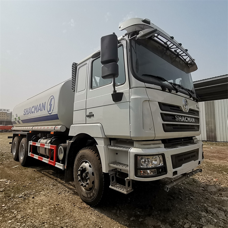 SHACMAN sinotruck водяной насос грузовик Танк Сделано в Китае