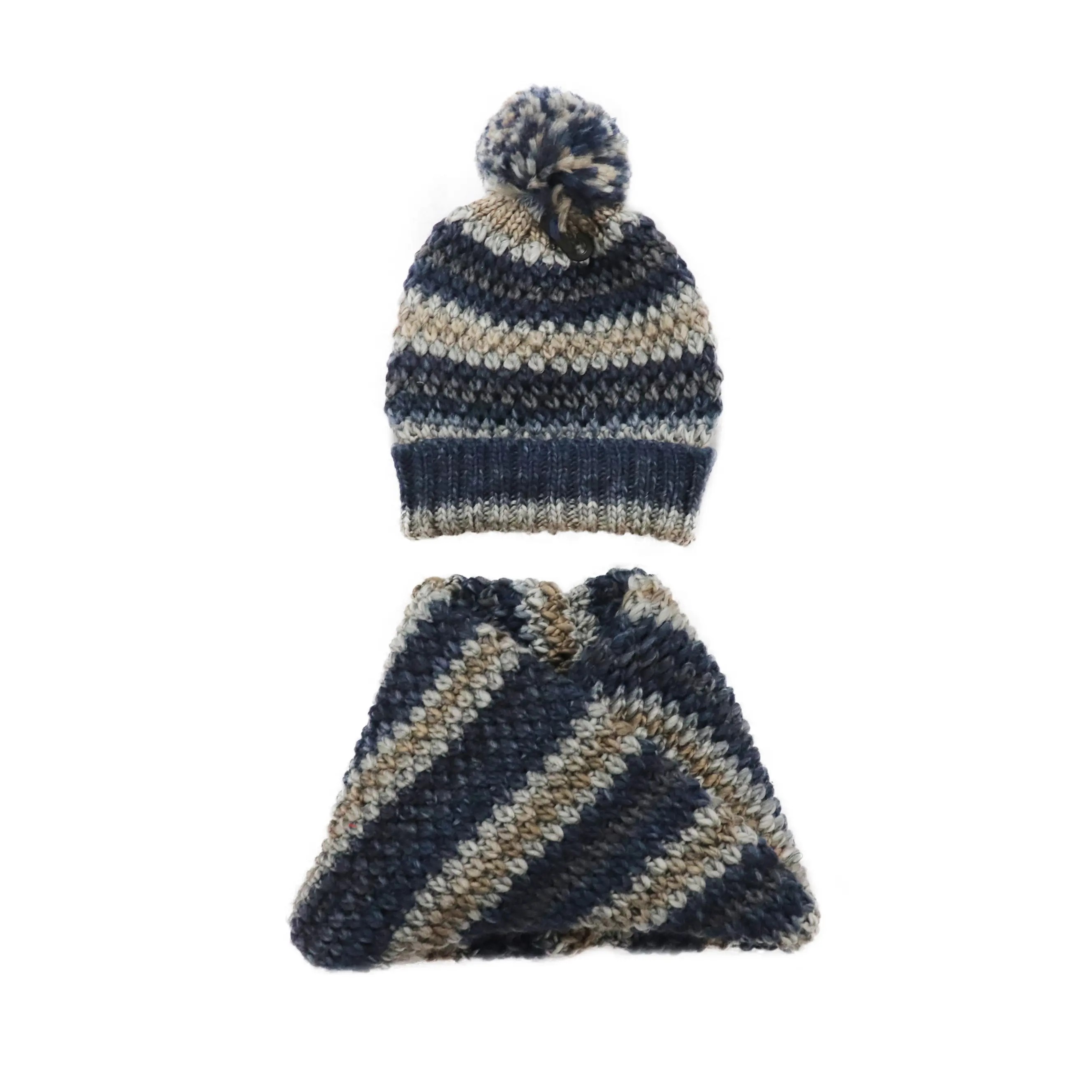 Acrylic thread knitting beanie cap with custom woven label
