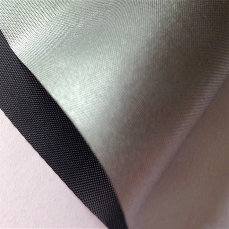 2021 new 100% terylene Oxford silver-coated outdoor waterproof fabric car protective cover
