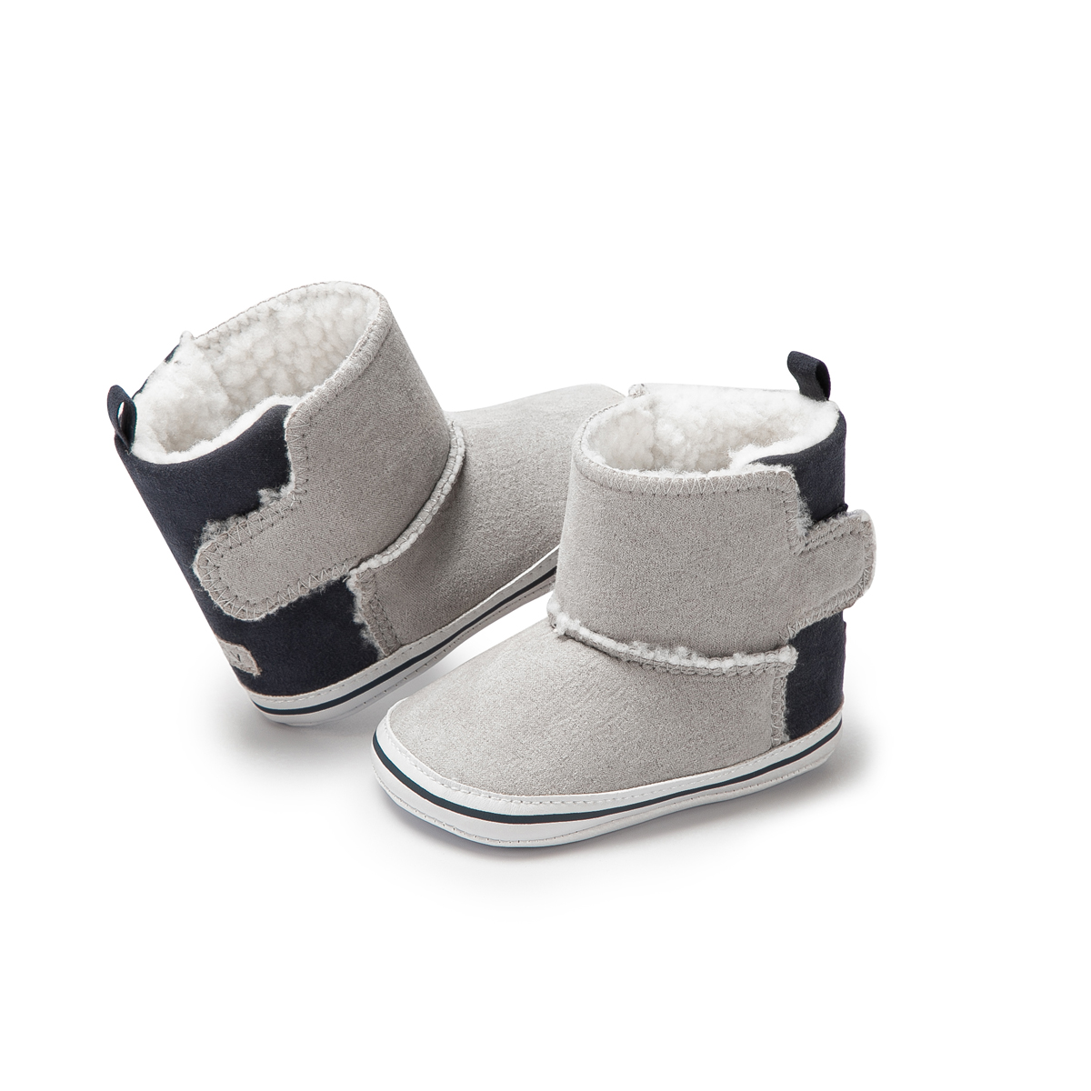 MOQ 1 New non-slip leather soft sole boots with for boys and girls winter walking shoes