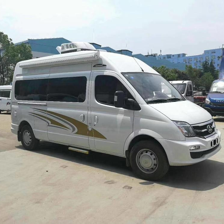 Дом на колесах RV семейный самоуправляемый дорожный автомобиль есть 6 удобных мест, ванная комната и кровать, кондиционер, готовка
