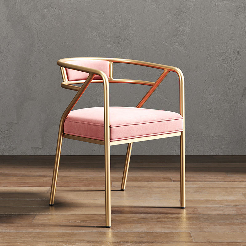 Dining chairs are luxurious, post-modern Nordic solid wood chairs, American family dining tables, stools and soft leather bags