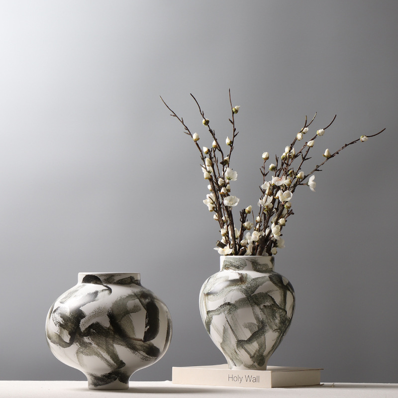 Customized Chinese New Traditional Style Handmade Porcelain Ceramic Flower Vases Home Decoration Vases
