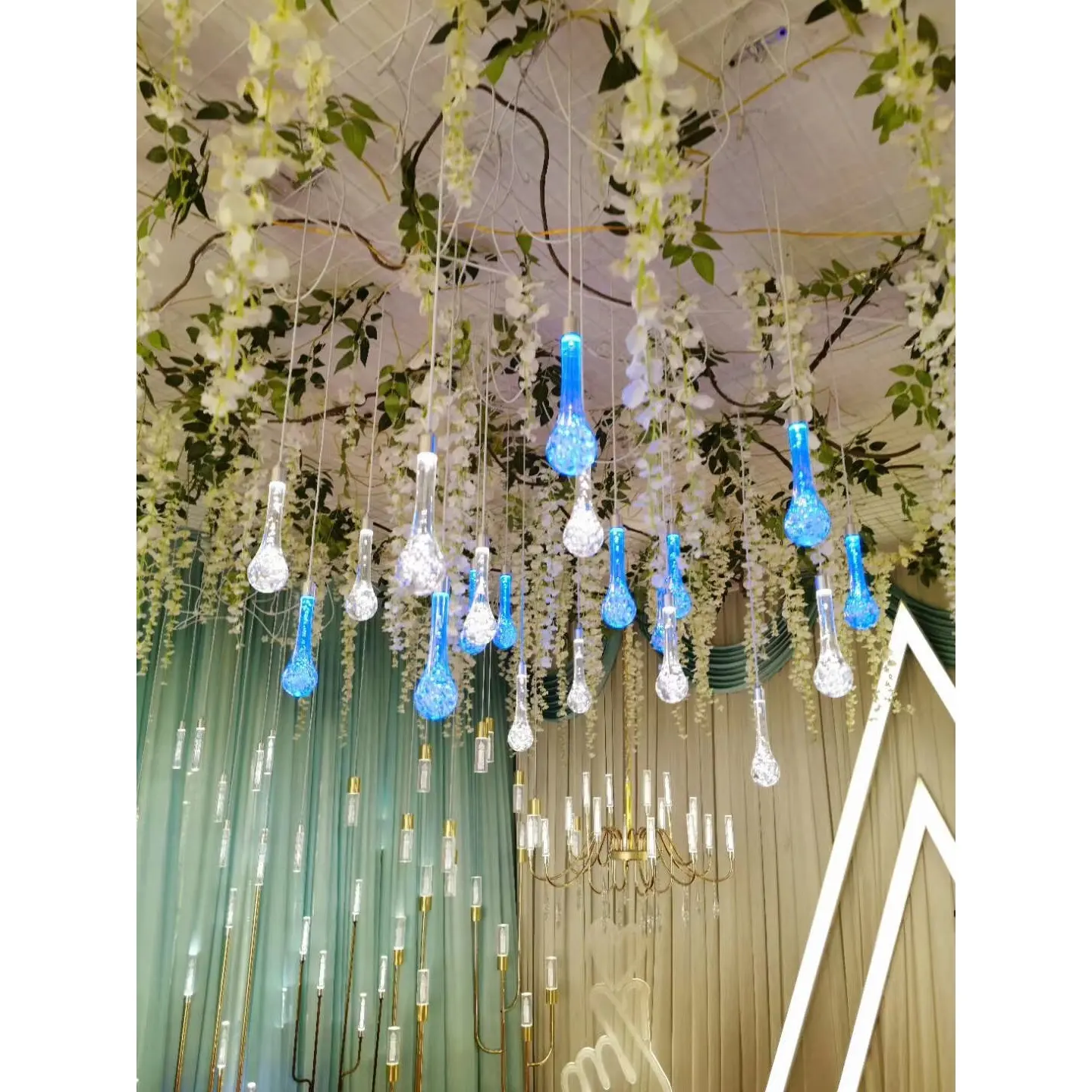 Wedding ceiling 10 heads water drop chandelier wedding decoration lamp stage hanging decoration acrylic lighting