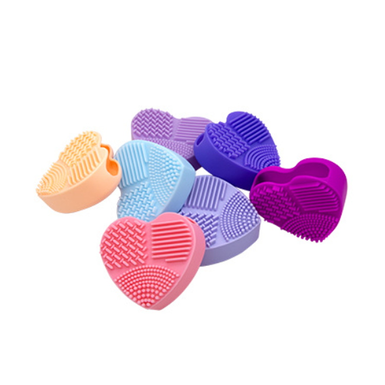 Reusable Colourful Heart Shape Soft Portable Cosmetic Silicone Makeup Brush Cleaning Mat