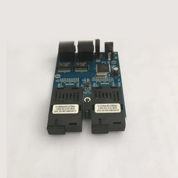 Оптовая продажа с фабрики, один режим, 2 гигабитных порта Ethernet, волоконно-оптический трансивер, медиа-конвертер