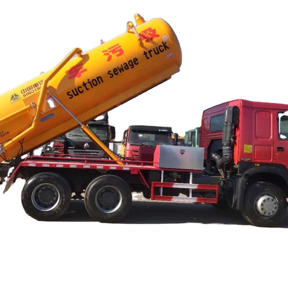 used sewage suction truck with efficient work and cheap price new print coat new tire great control