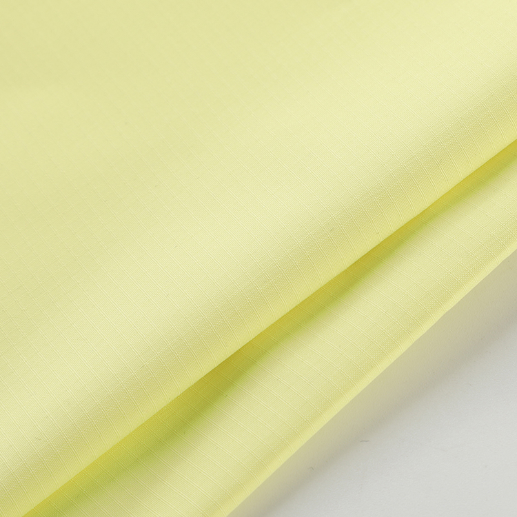 Wholesale Waterproof Polyester Fabric For Down Jacket Raincoat Umbrella Woven Plain Coated Fabric