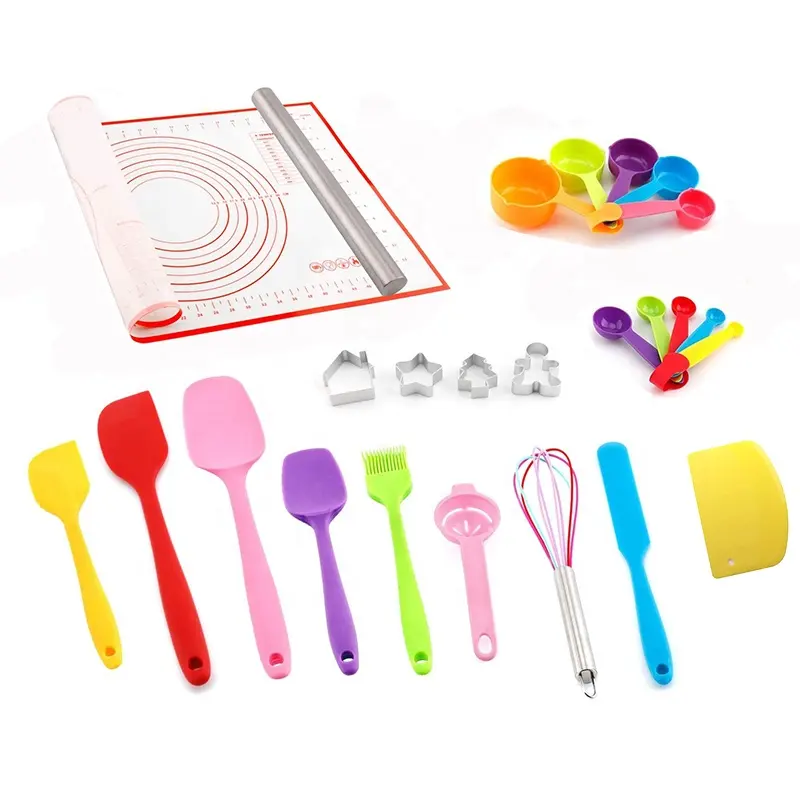 Wellfine 2022 Wholesale Silicone Home Kitchen Accessories Kids Mini Wares Cooking Utensils Tools Set Supplier