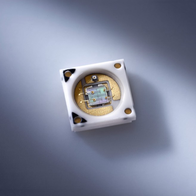 Nichia NCSU275 УФ SMD LED 365nm размер 3,5 мм 120 угол 3 Вт