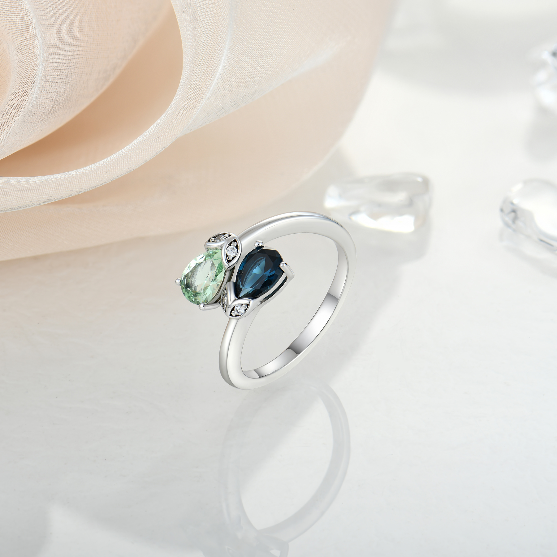 Fashion 925 sterling silver green and dark blue CZ ring pear -shaped vermiculite open fingers rings women engagement rings