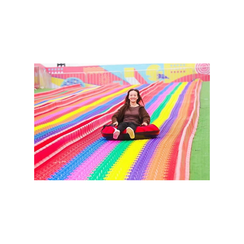 Hexagon/quadrilateral red blue green yellow pink orange white outdoor slide rainbow ride slide