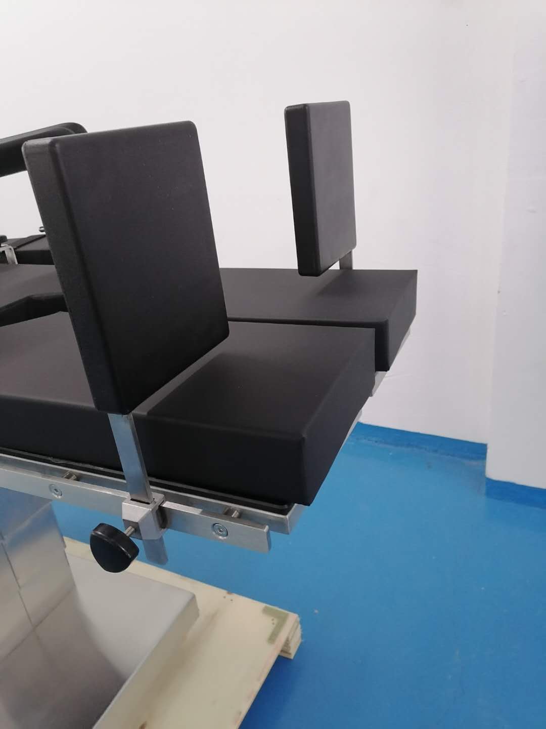 Chinese Hospital Medical Electric Operation bed Surgical Operating Theater Table