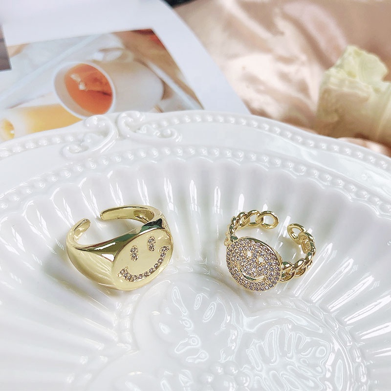 The most fashionable, hottest and most classic smiley ring in 2021, there is no one