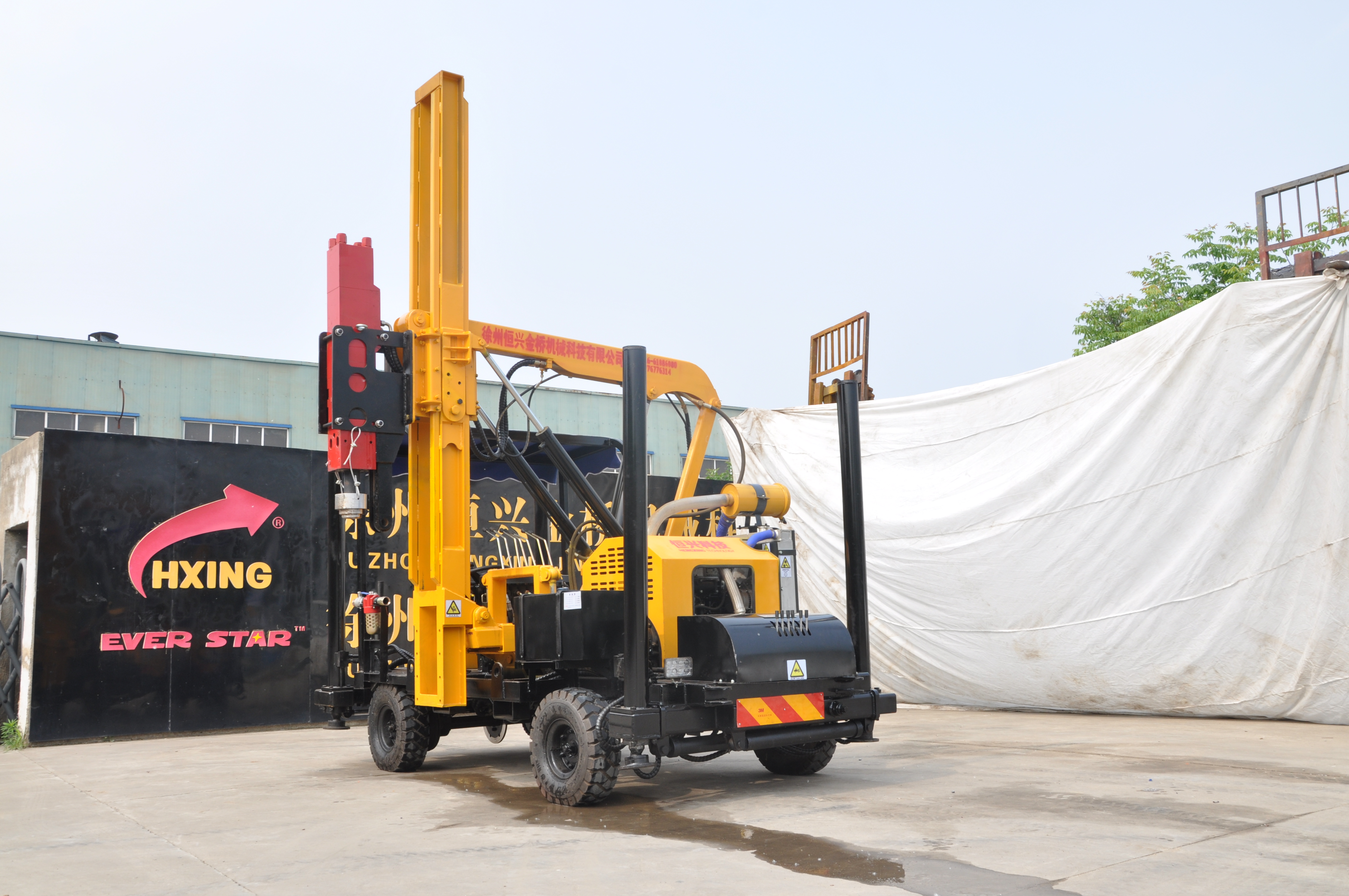 Maintenance pile driving machine small pile driving equipment