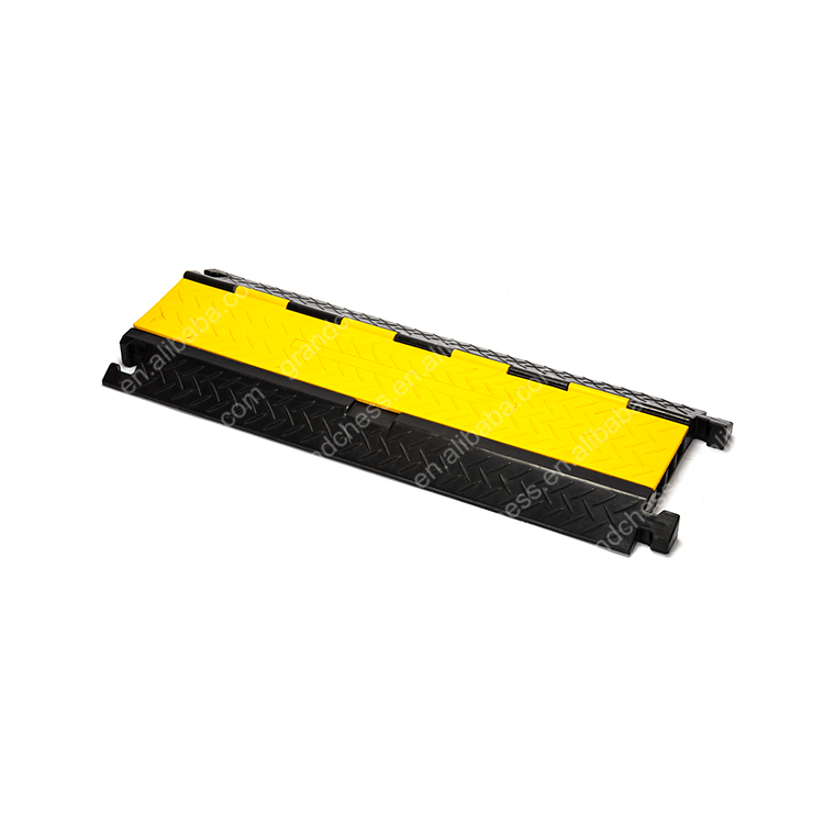 Industrial Outdoor Yellow Jacket 3 Channel Rubber Floor Cover Humps Cable Protector Bumps