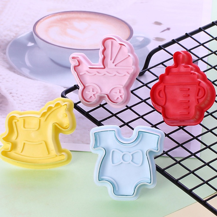Baking tools 4 pcs baby cloth milk bottle stroller horse shape plastic decorative food biscuit cookie cutter for kids