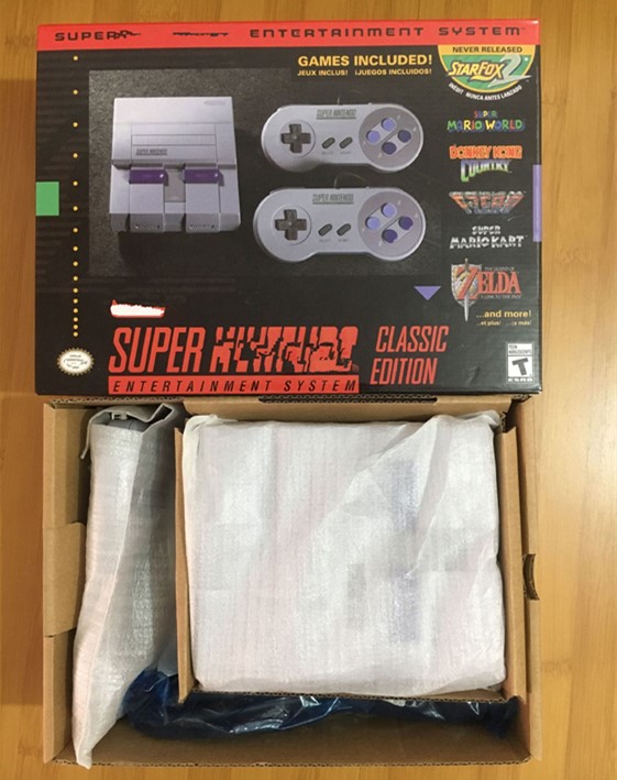 Игровая видеоприставка Super Snes 21 с функцией сохранения игр
