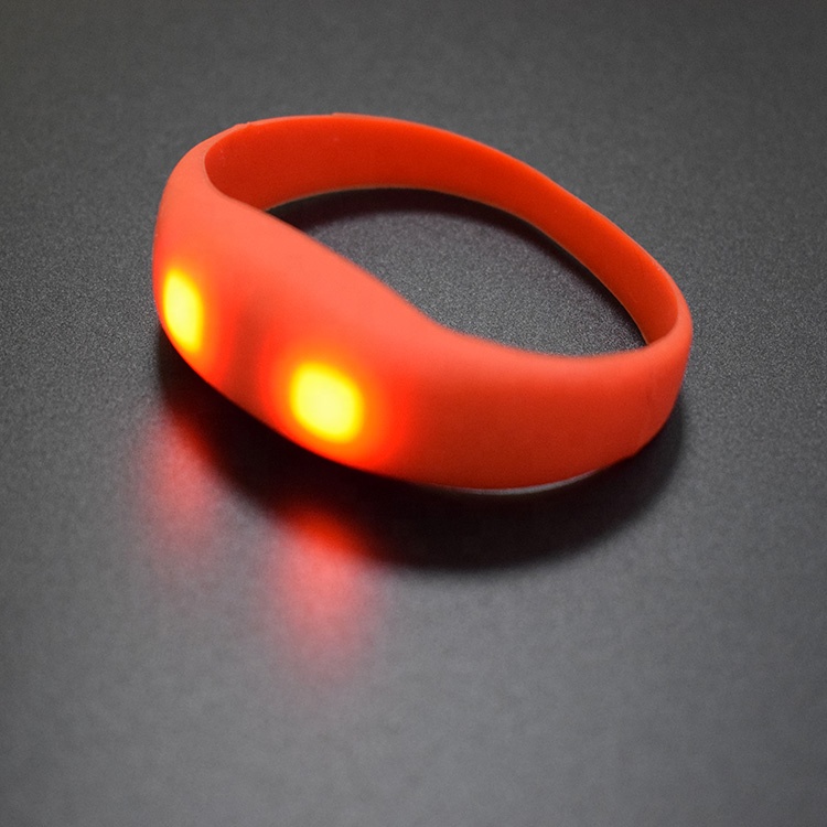 Novelty LED Party Bracelets Flashing Light Up Bracelet Sound Music Activated for Party Favor DJ Supplies