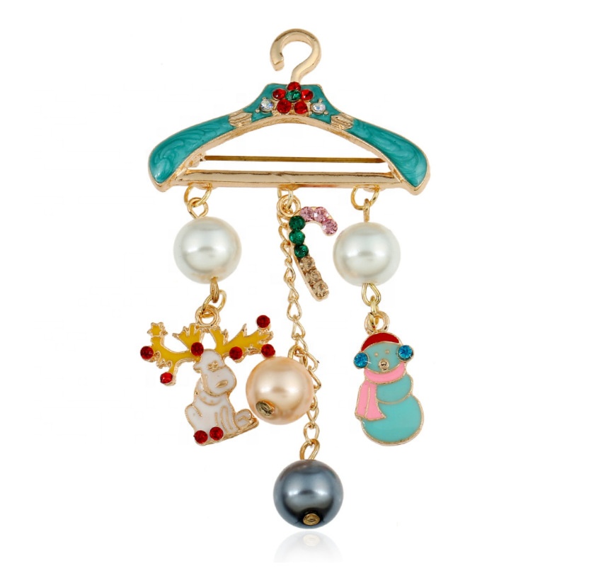 New design enamel Snowman Santa Claus bell socks tree Christmas Brooch Pin Christmas holiday gift