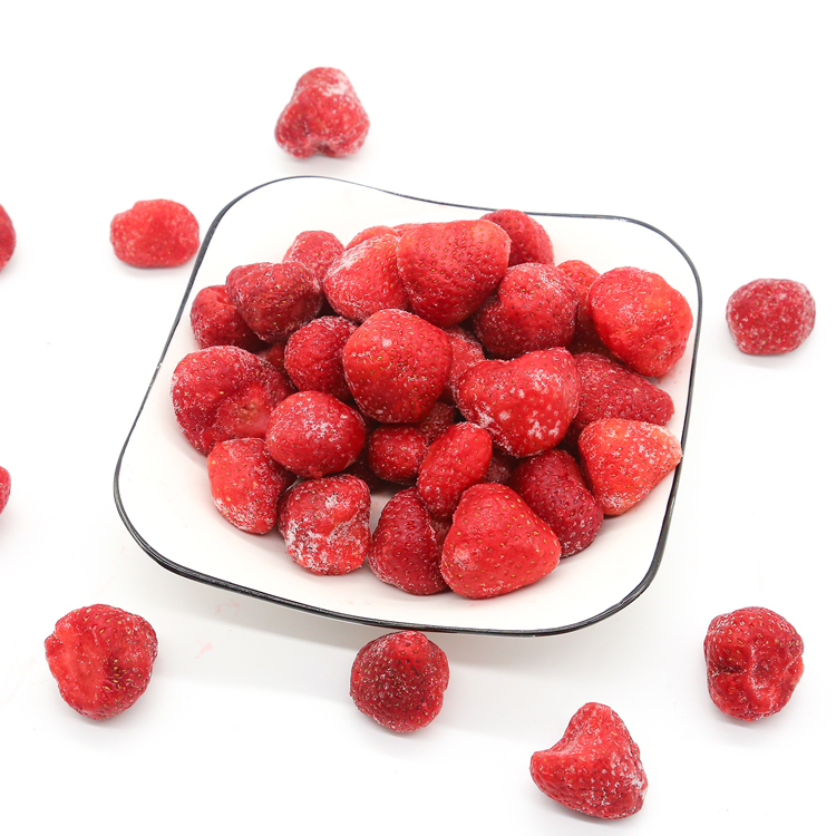 New season bulk 10kg fresa fragum frozen strawberries in carton IQF strawberry fruits in China/Vietnam/Egypt