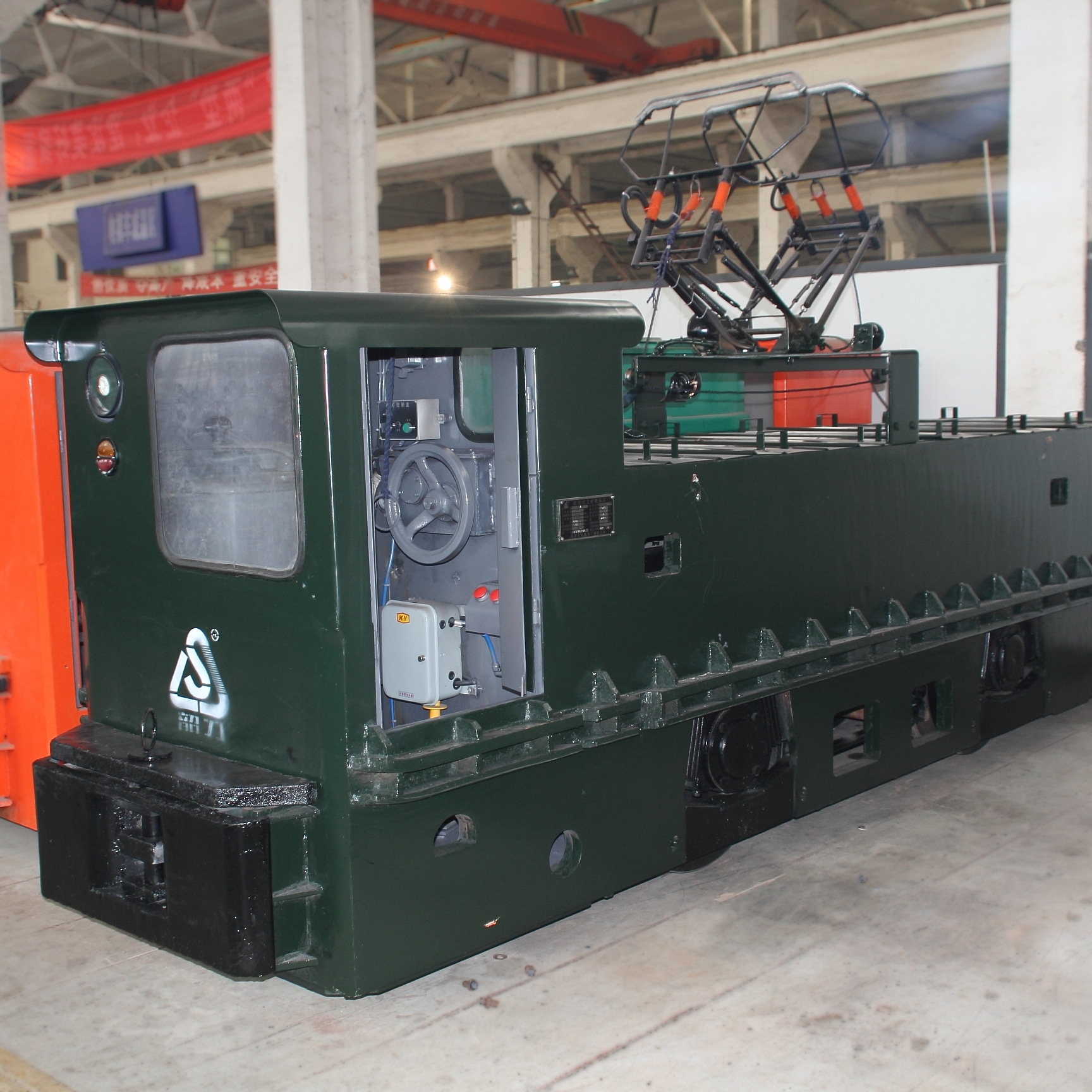 Factory Direct Sale Locomotives Underground Mine Battery Mining Electric Locomotive With Cheap Price