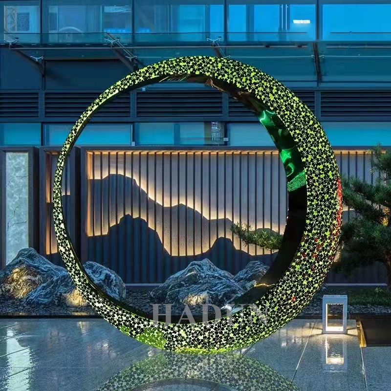Polished Contemporary Garden Sculpture Stainless Steel For City Decoration