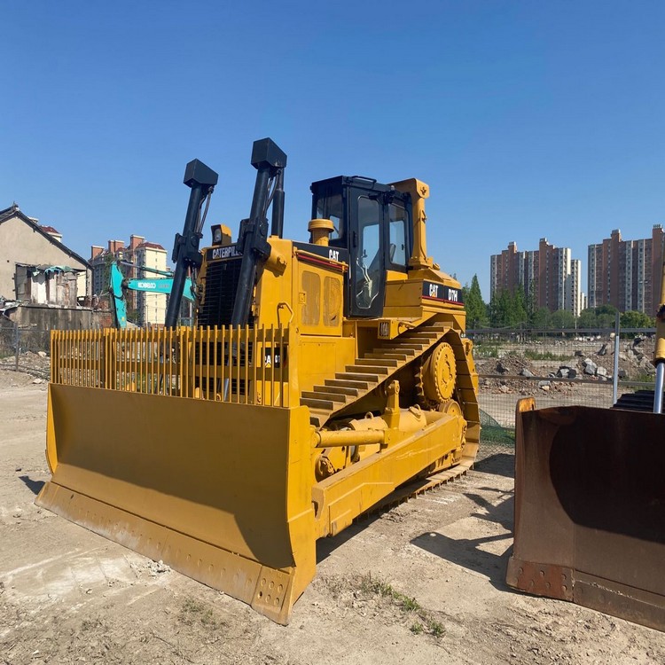 Б/у гусеничный бульдозер Cat D7H D7H2 D7R, Япония, продажа в Кении